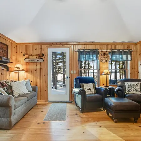 Cabin On The Loop-Lower